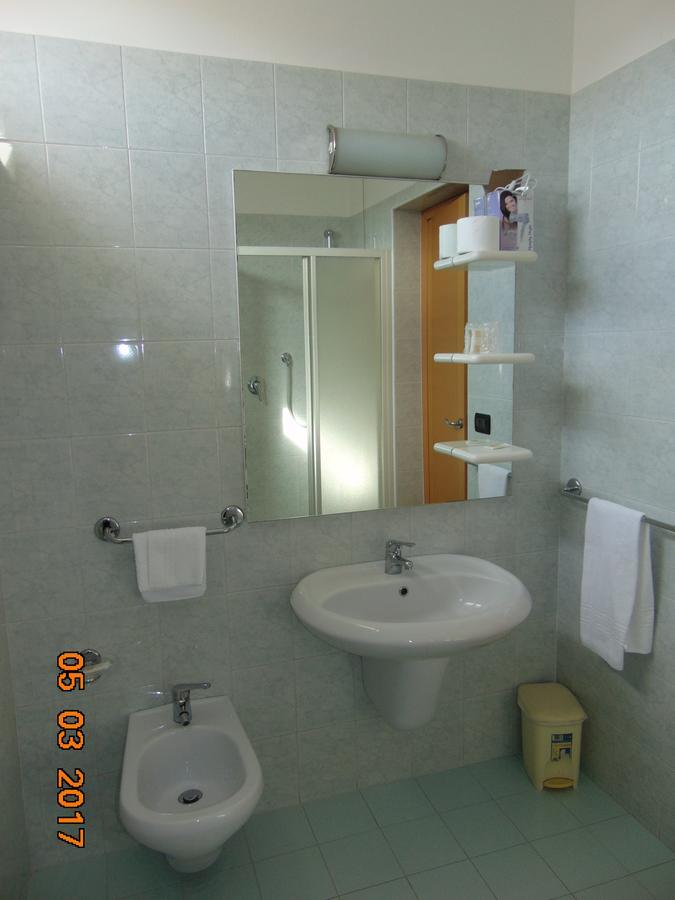 Hotel Mazzocchetti Citta Sant'Angelo Extérieur photo