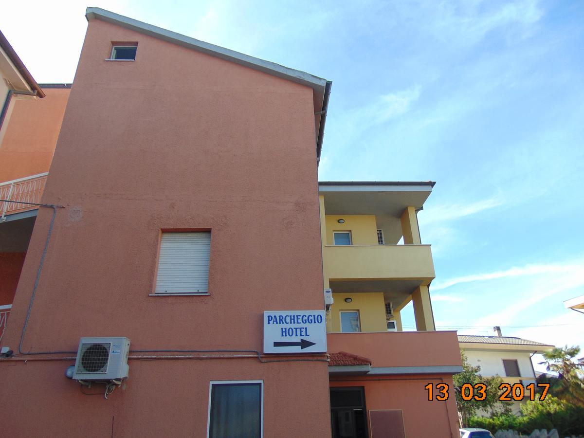 Hotel Mazzocchetti Citta Sant'Angelo Extérieur photo