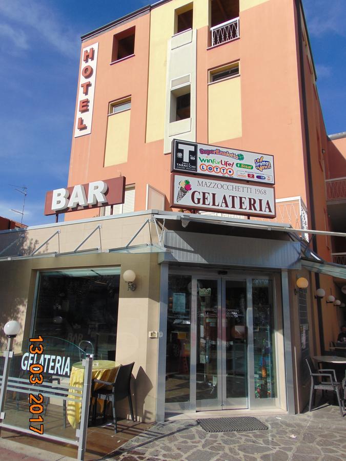 Hotel Mazzocchetti Citta Sant'Angelo Extérieur photo